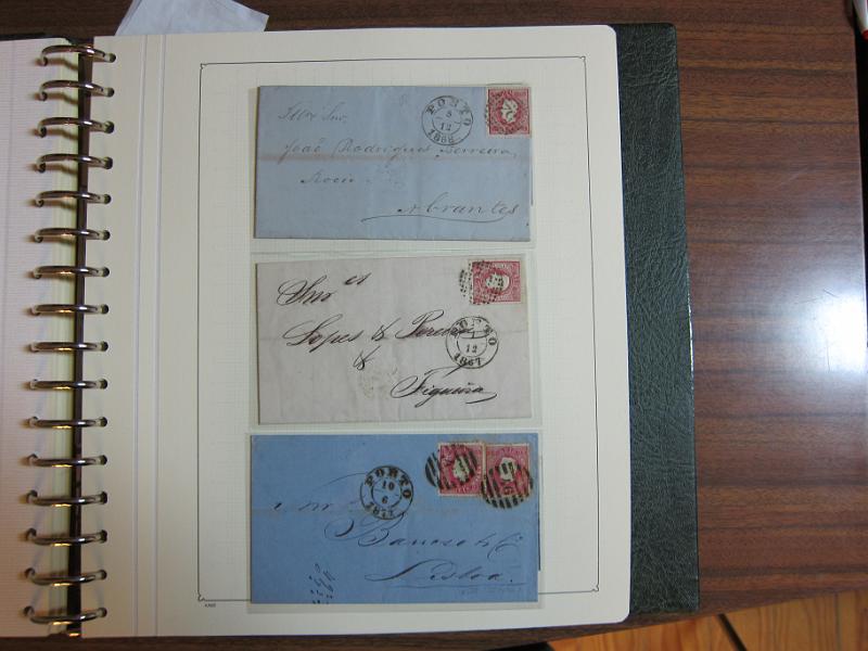 0014 (81).jpg -     Lote:    14      Marcofilia      Lotes Especiais       Descrição:      Portugal.   Colecção montada em dois álbuns com estudo especializado das marcas de duplo círculo e circulares do Porto, com selos de diversas emissões e cartas. Lote a ver.        Lote       Valor Base:     &euro; 1.500,00     Valor Venda:     &euro; 1.500,00     